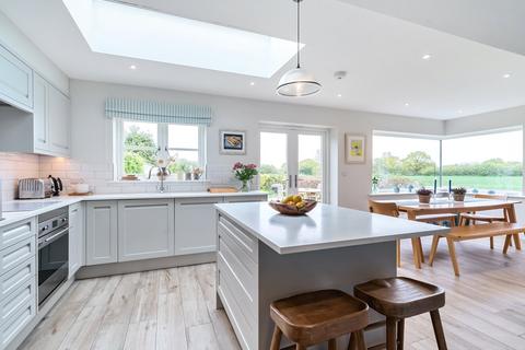 Acre Street, West Wittering... 4 bed semi