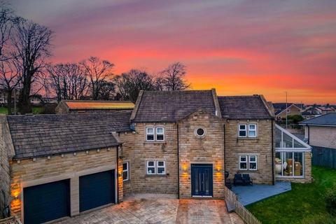 Stoneroyd Farm, Wakefield WF4 5 bed detached house for sale