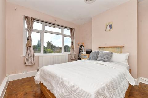 West Street, Carshalton, Surrey 2 bed apartment for sale