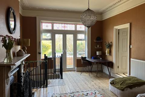 Upper Grosvenor Road, Tunbridge... 2 bed ground floor flat for sale