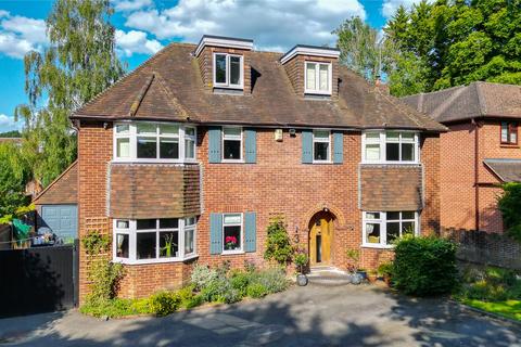 Reading Road, Berkshire RG41 5 bed detached house for sale