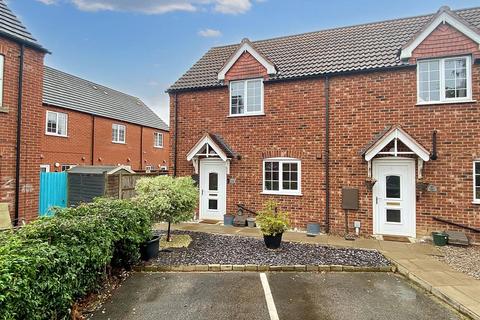 Foxglove Court, Spalding 2 bed end of terrace house for sale