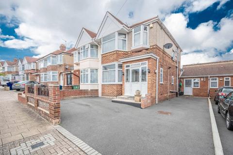 Portland Crescent, Harrow, Stanmore, HA7 5 bed semi