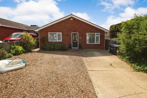 Hazlemere Road, Whitstable 4 bed bungalow for sale