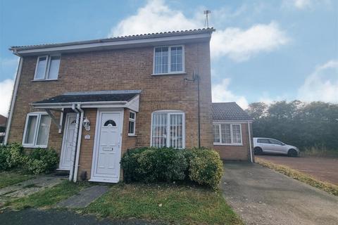 2 bed semi-detached house