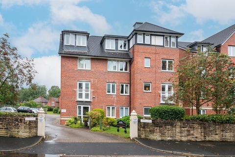 Manor Avenue, Urmston, Manchester, M41 2 bed apartment for sale