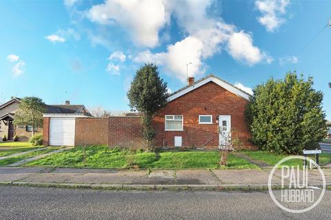 2 bedroom semi-detached bungalow for sale