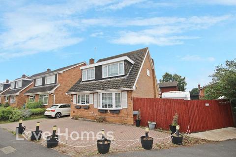 Mill Lane, Greenfield 4 bed detached house for sale