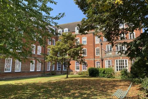 Thomas Wyatt Close, Norwich NR2 2 bed apartment for sale