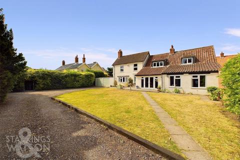 Church Road, Earsham, NR35 4 bed detached house for sale