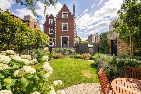 St. Anns Villas, Holland Park 4 bed end of terrace house for sale