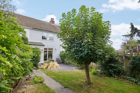 Martham Road, Hemsby 3 bed terraced house for sale