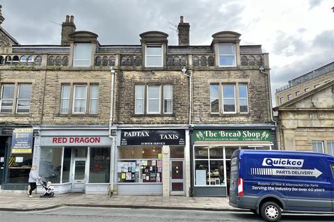 Smithy Fold, Glossop 3 bed duplex for sale