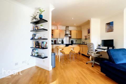 East Street, Leeds 2 bed apartment for sale