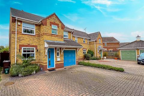 Louvain Road, Harwich CO12 4 bed detached house for sale