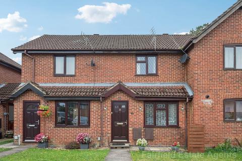 Hamilton Road, South Oxhey 2 bed terraced house for sale