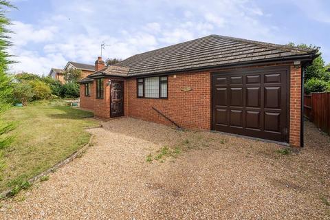 2 bedroom detached house for sale