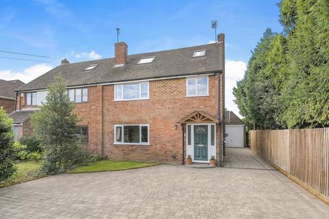 4 bedroom semi-detached house for sale