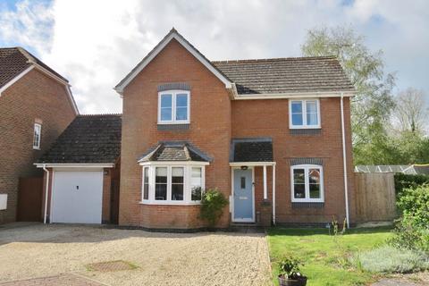 Lynden Close, East Grafton... 4 bed detached house for sale