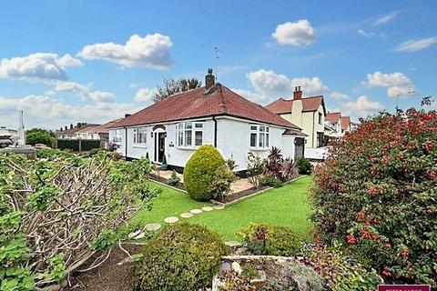 Beach Avenue, Prestatyn, Denbighshire... 2 bed detached bungalow for sale