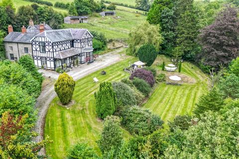 5 bedroom equestrian property for sale