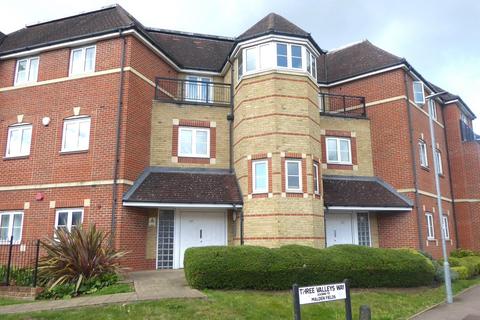 Wellsfield, Bushey WD23 2 bed flat for sale