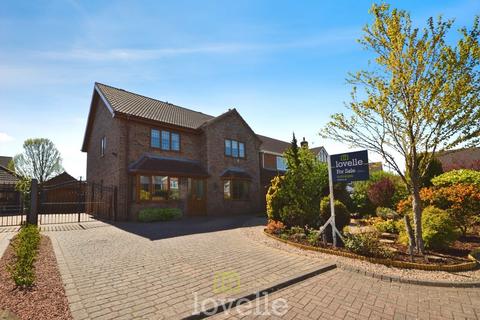 Cheltenham Way, Cleethorpes DN35 4 bed detached house for sale