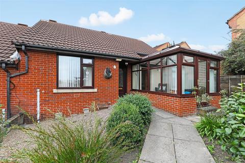 Hazel Bank, Alverthorpe, Wakefield, WF2 2 bed bungalow for sale
