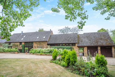 4 bedroom country house for sale