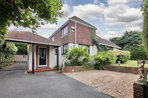 Crutches Lane, Rochester, Kent, ME2 4 bed detached house for sale