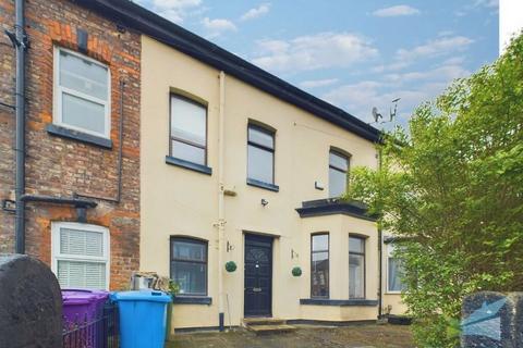 6 bedroom terraced house for sale