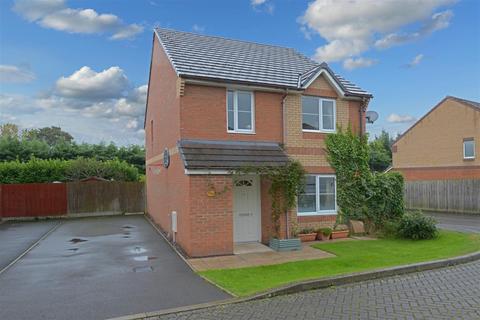 Benbow Close, Coton Hill, Shrewsbury 3 bed detached house for sale