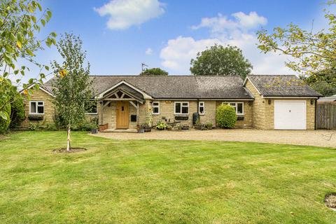 Whales Lane, Marsh Gibbon, OX27 5 bed detached bungalow for sale