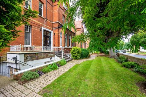 Cambalt Road, Putney, London, SW15 Studio for sale