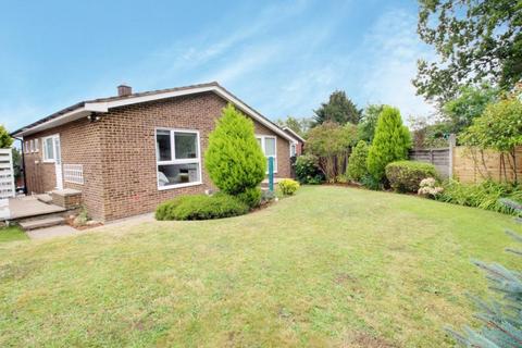 Highfields, Cuffley EN6 3 bed detached house for sale