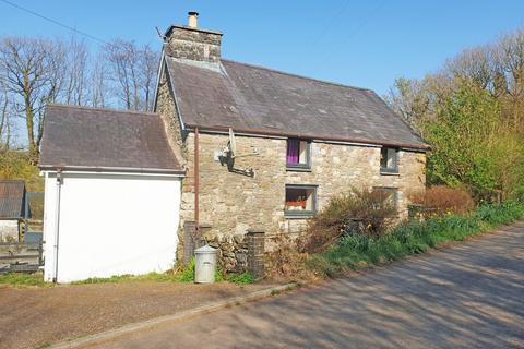 Llangadog CARMARTHENSHIRE 2 bed cottage for sale