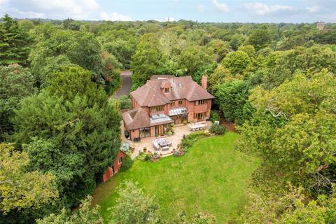 7 bedroom detached house for sale