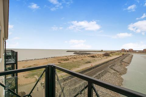 Macquarie Quay, Eastbourne BN23 2 bed apartment for sale