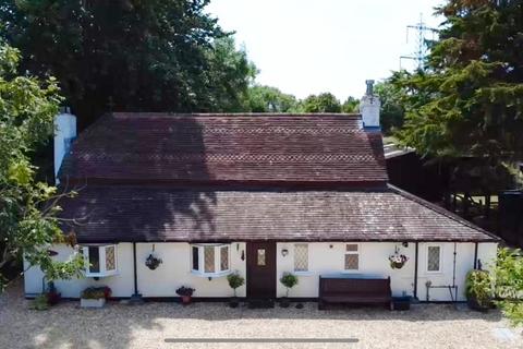 Lime Kiln Lane, Holbury, Southampton... 3 bed equestrian property for sale