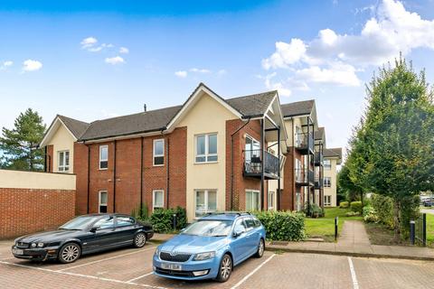 London Road, Binfield, Bracknell 1 bed apartment for sale