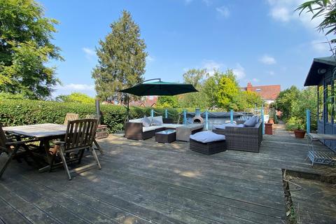 Chawn Hill, Pedmore, Stourbridge, DY9 4 bed semi