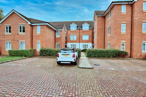 Sommerville Court, Alconbury Close... 2 bed flat for sale