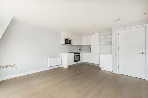 Southern Row, Ladbroke Grove, London... 1 bed flat for sale