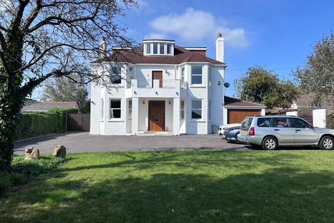 Fontygary Road, Rhoose, CF62 5 bed detached house for sale