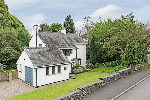 6 Hawesmead Avenue, Kendal, LA9 5HB 3 bed detached house for sale