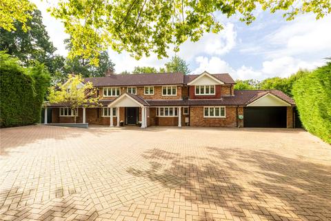 Ashcroft Park, Cobham, KT11 5 bed detached house for sale