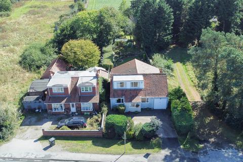 Stamford Bridge Road, Dunnington... 4 bed detached house for sale