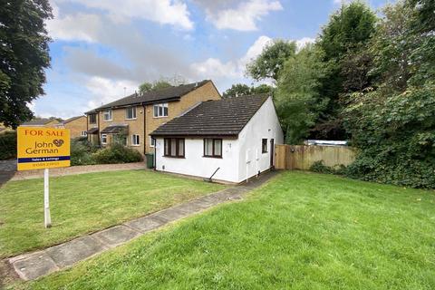 Roundhill Way, Loughborough 2 bed terraced bungalow for sale