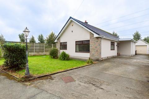 Ffordd Crwys, Bangor, Gwynedd, LL57 3 bed bungalow for sale