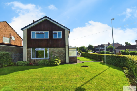 Coniston Drive, Preston PR5 3 bed detached house for sale